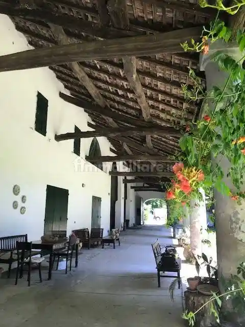 Rustico - Casale in vendita a Crema