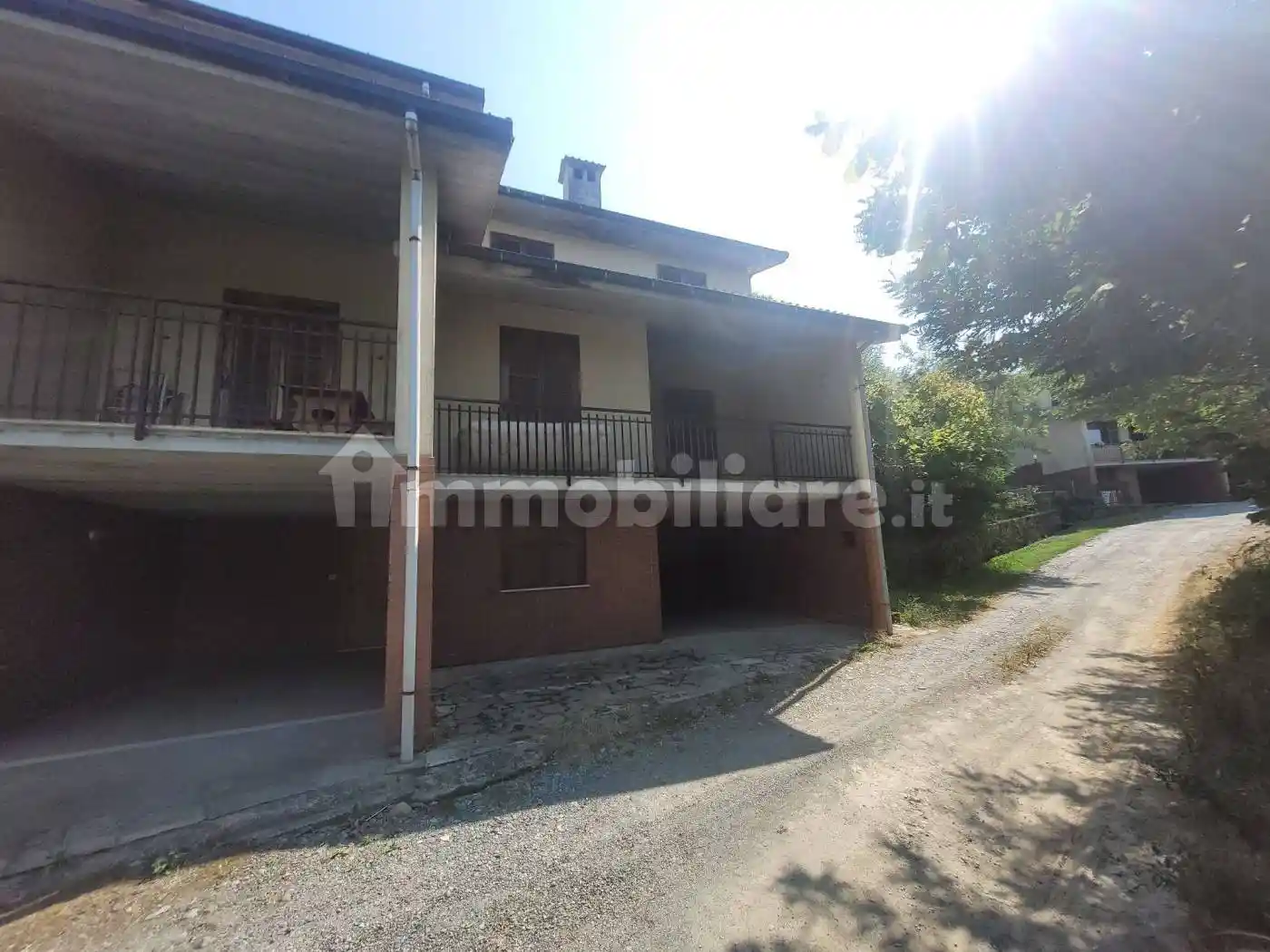 Villa a schiera via Martiri della Benedicta snc, Casaleggio Boiro - foto 2
