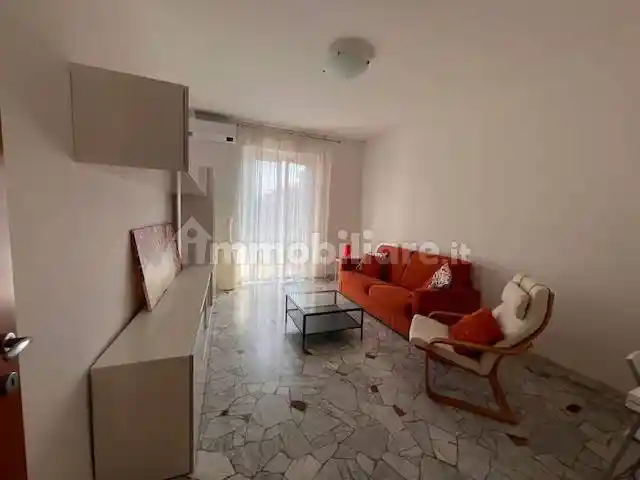 Bilocale via delle Primule 7, Lorenteggio, Milano - foto 4