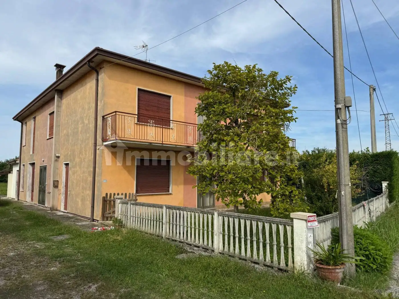 Villa in vendita a Due Carrare