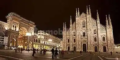 Palazzo - Edificio in affitto a Milano
