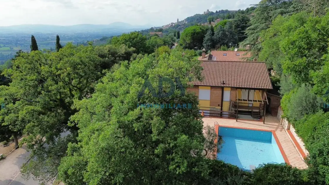 Villa in vendita a Assisi