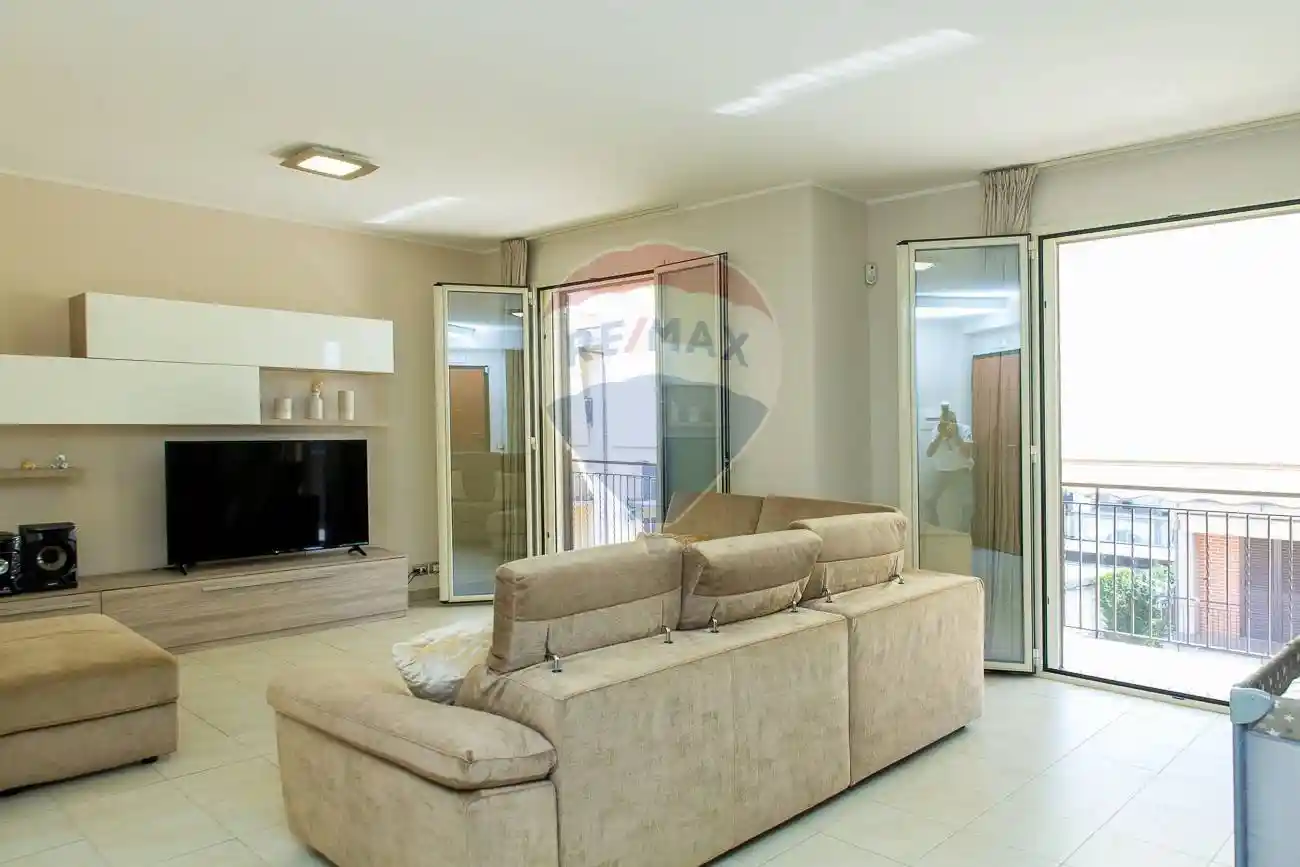 Appartamento in vendita a Acireale