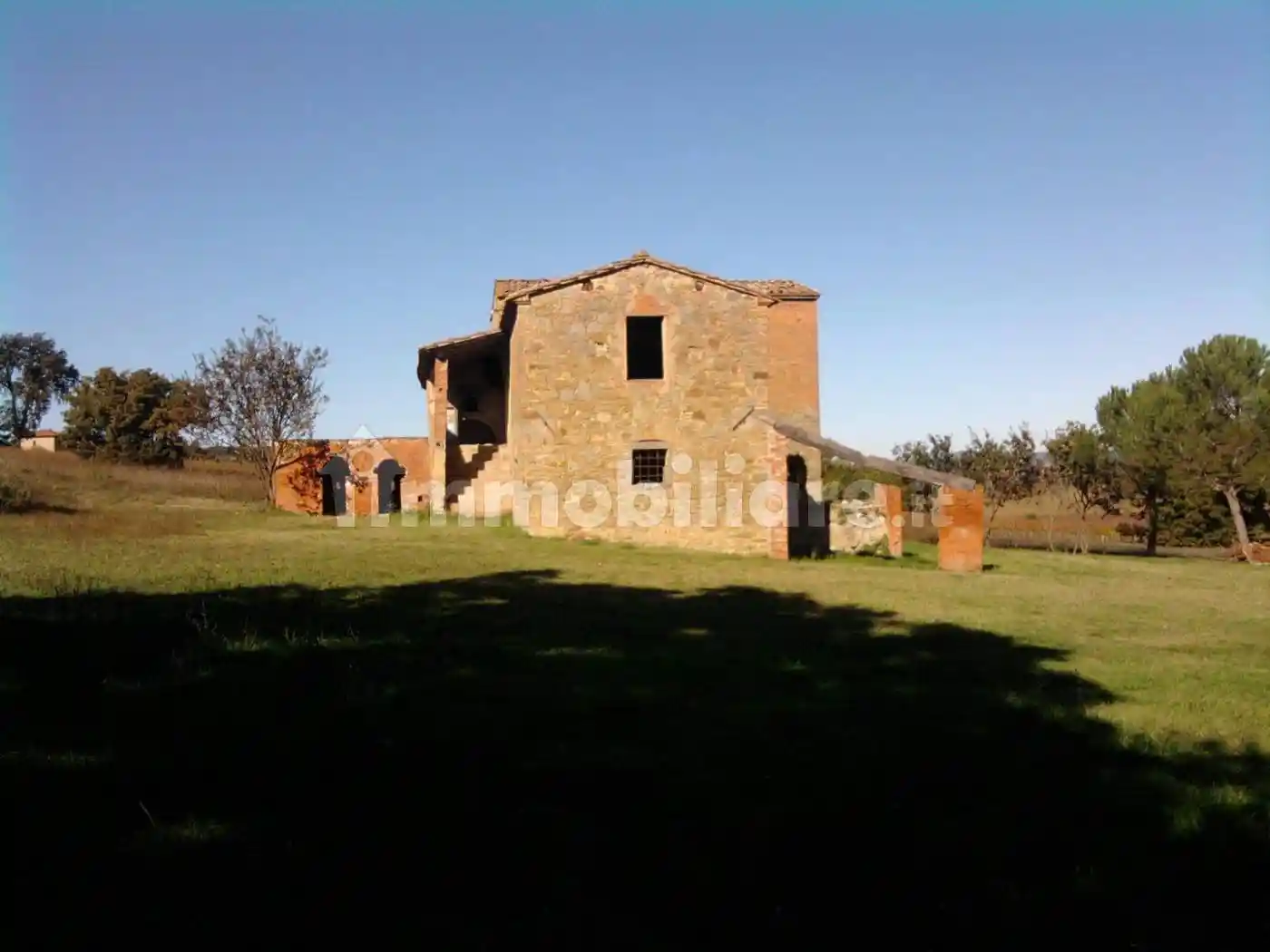 Rustico - Casale in vendita a Lucignano