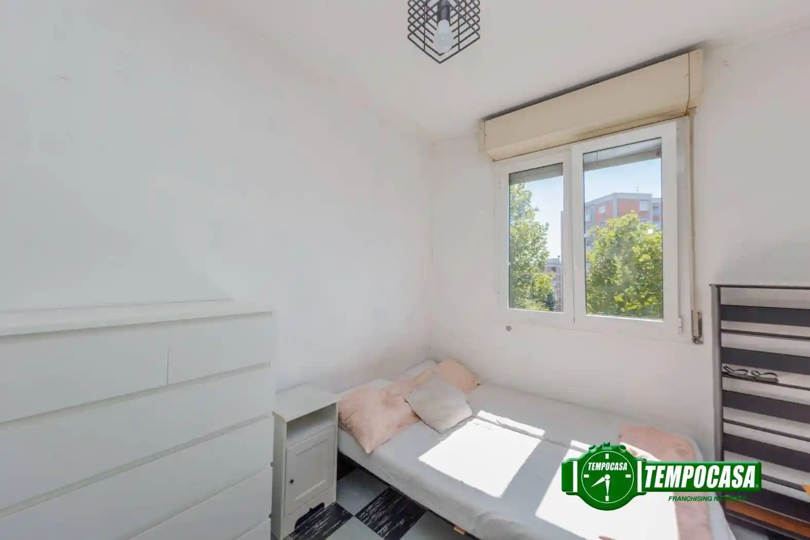 Quadrilocale via degli Ontani, Quartiere Olmi, Milano - foto 5