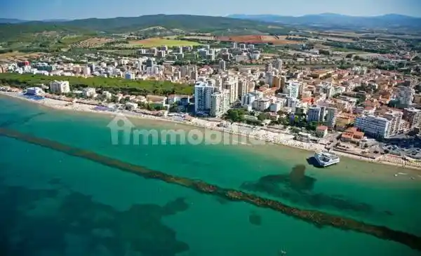 Appartamento in vendita a Follonica