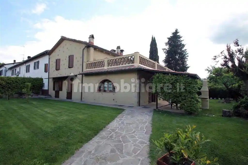 Rustico - Casale in vendita a Castellina in Chianti