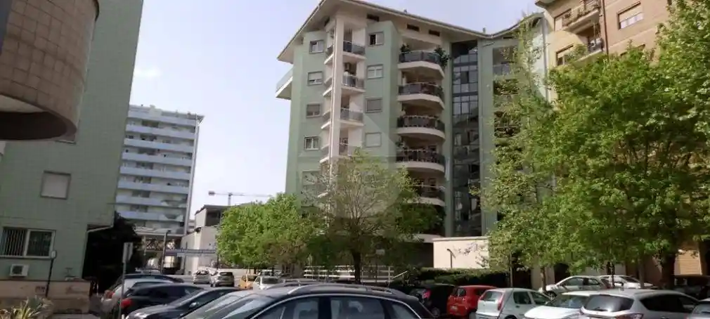 Appartamento buono stato, primo piano, Panebianco - Tribunale, Cosenza - foto 2