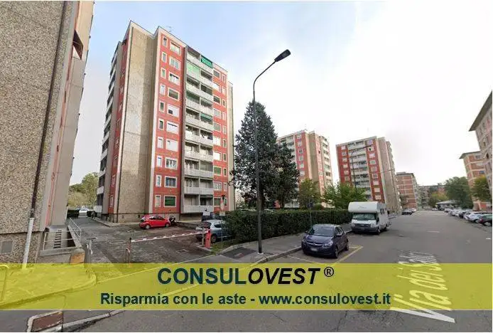 Appartamento in asta a Milano