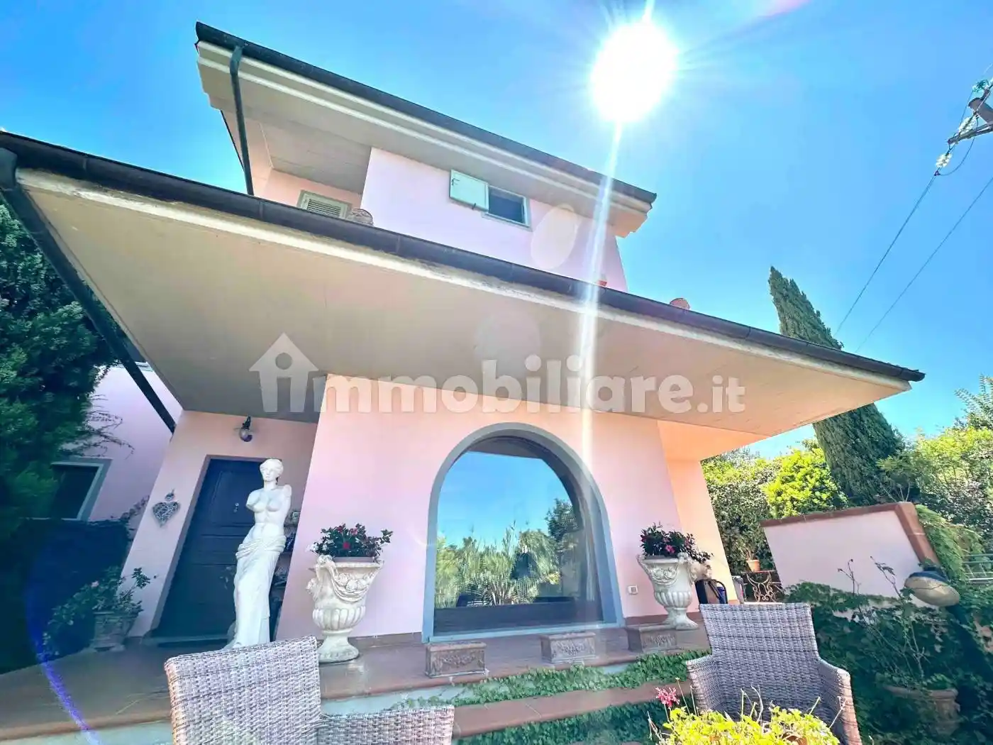 Villa in vendita a Livorno