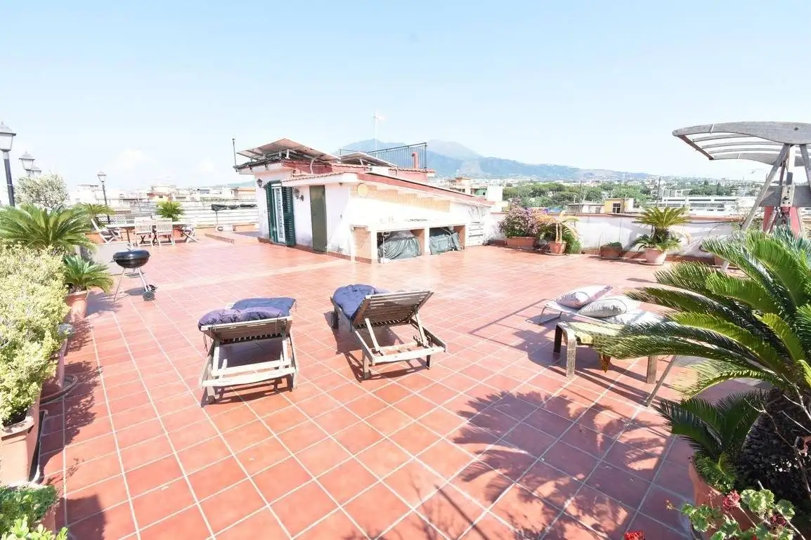 Trilocale corso D. Riccardi 47, Centro, Cercola - foto 2