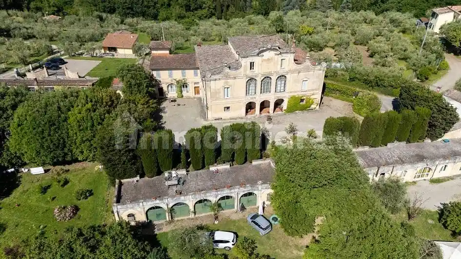 Villa in vendita a Siena