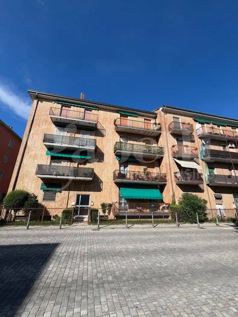 Appartamento in vendita a Limbiate