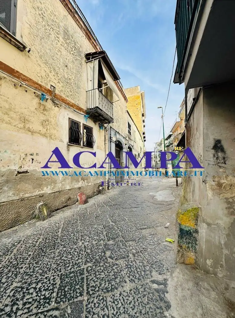 Appartamento in vendita a Napoli