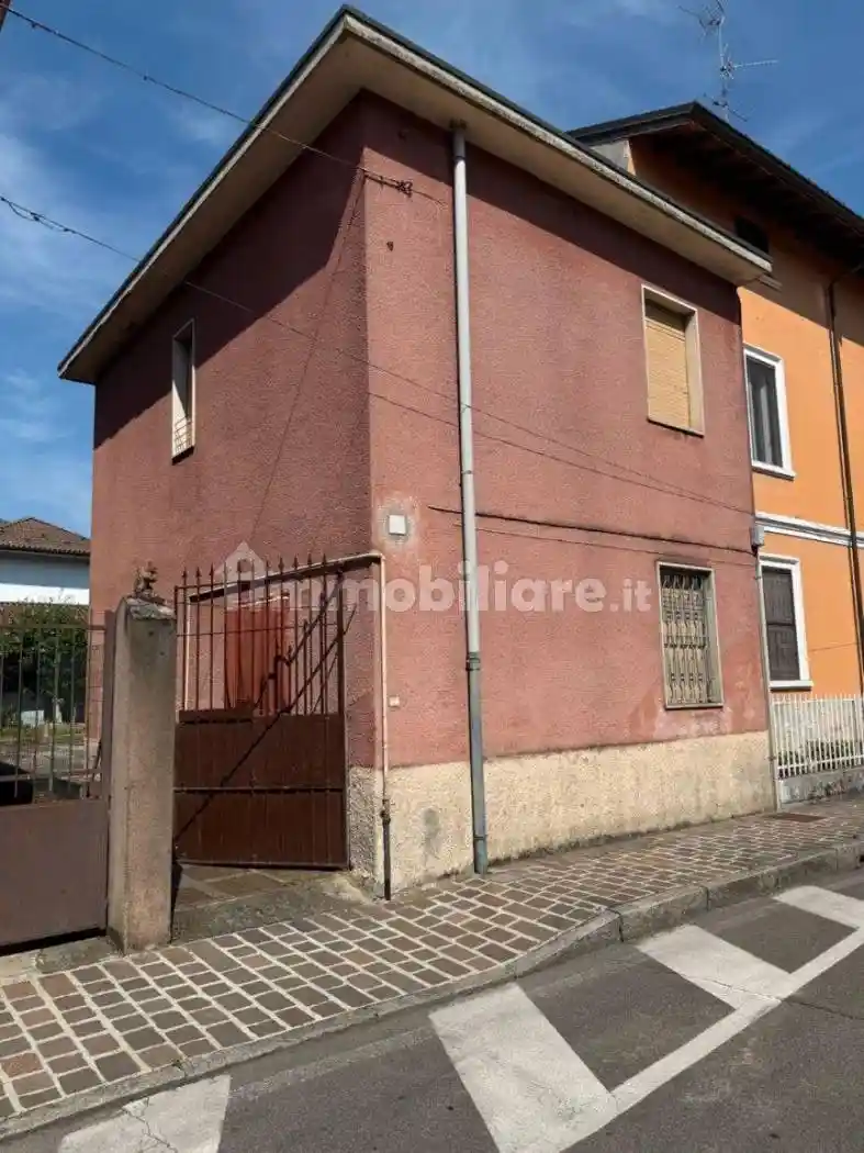 Villa in vendita a Basiglio