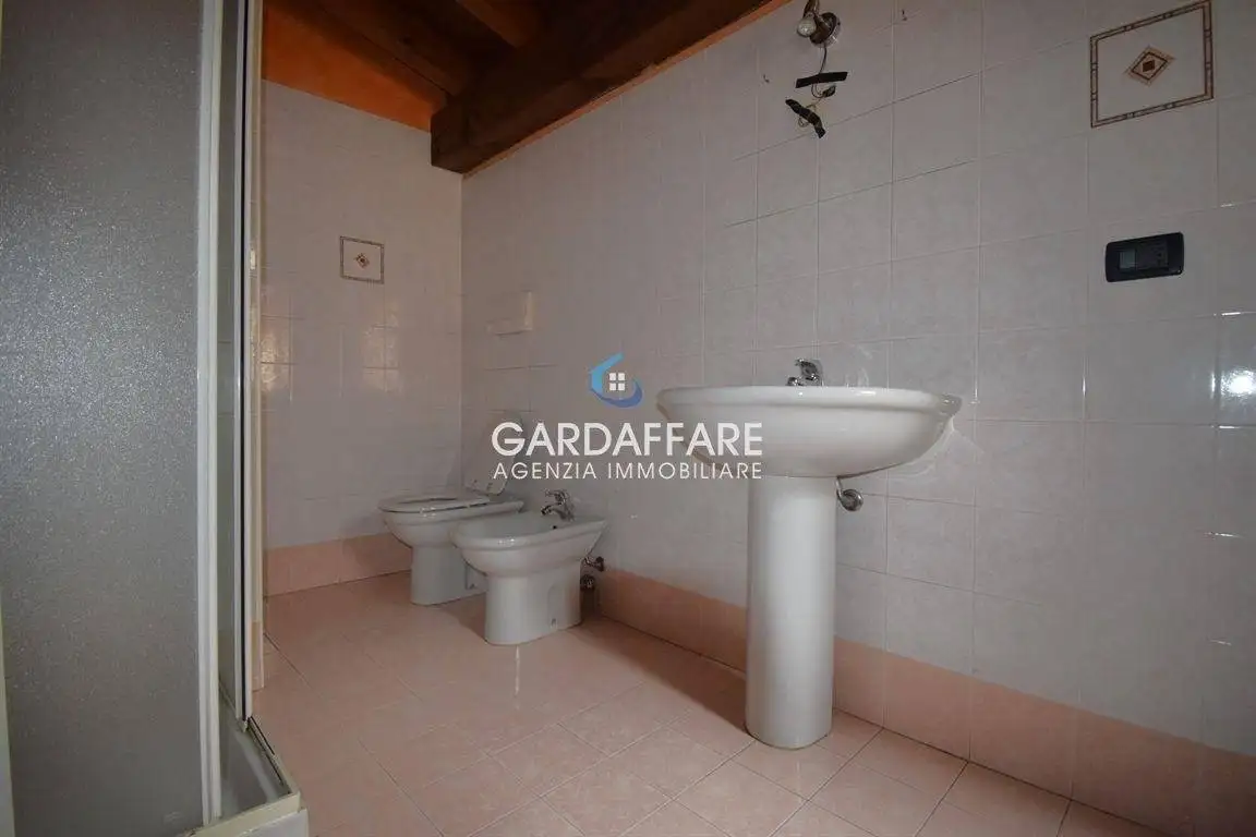 Trilocale buono stato, su più livelli, Solarolo, Manerba del Garda - foto 3