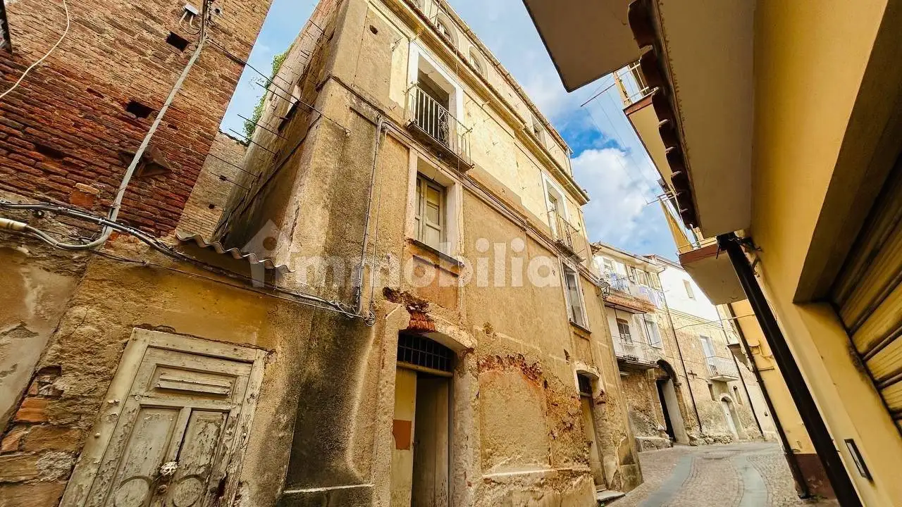 Casa indipendente in vendita a Lamezia Terme