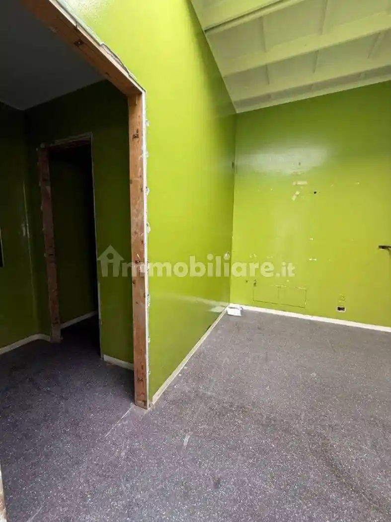 Palazzo - Edificio in Affitto - foto 5