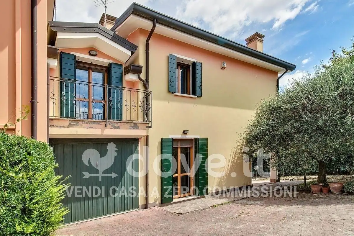 Villetta a schiera in vendita a Due Carrare