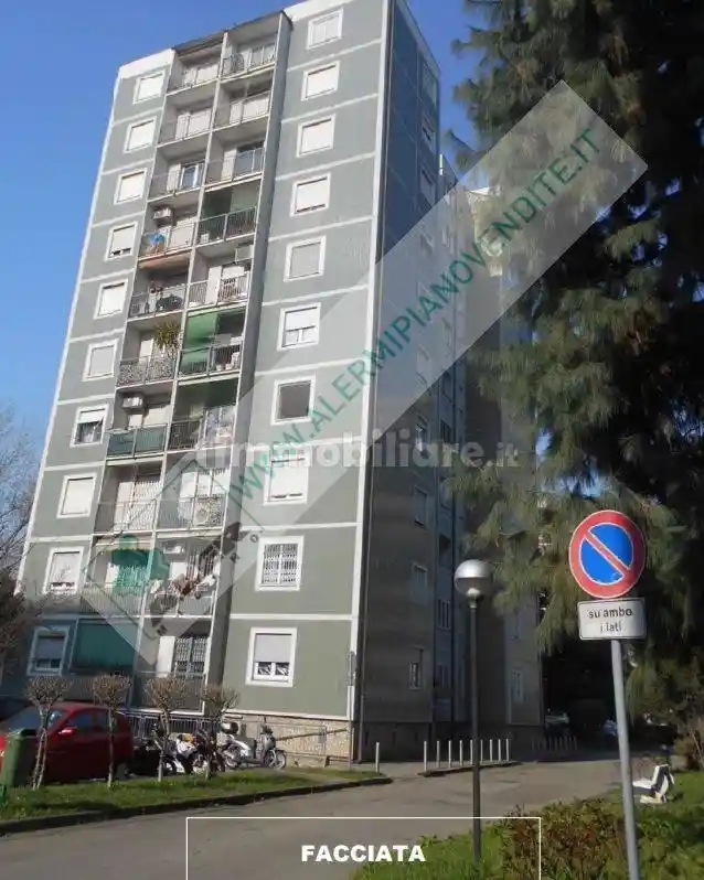 Appartamento all'asta via Alessandro Litta Modignani 109, Milano - foto 2