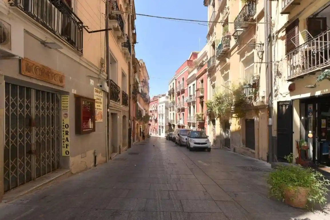 Appartamento in vendita a Cagliari