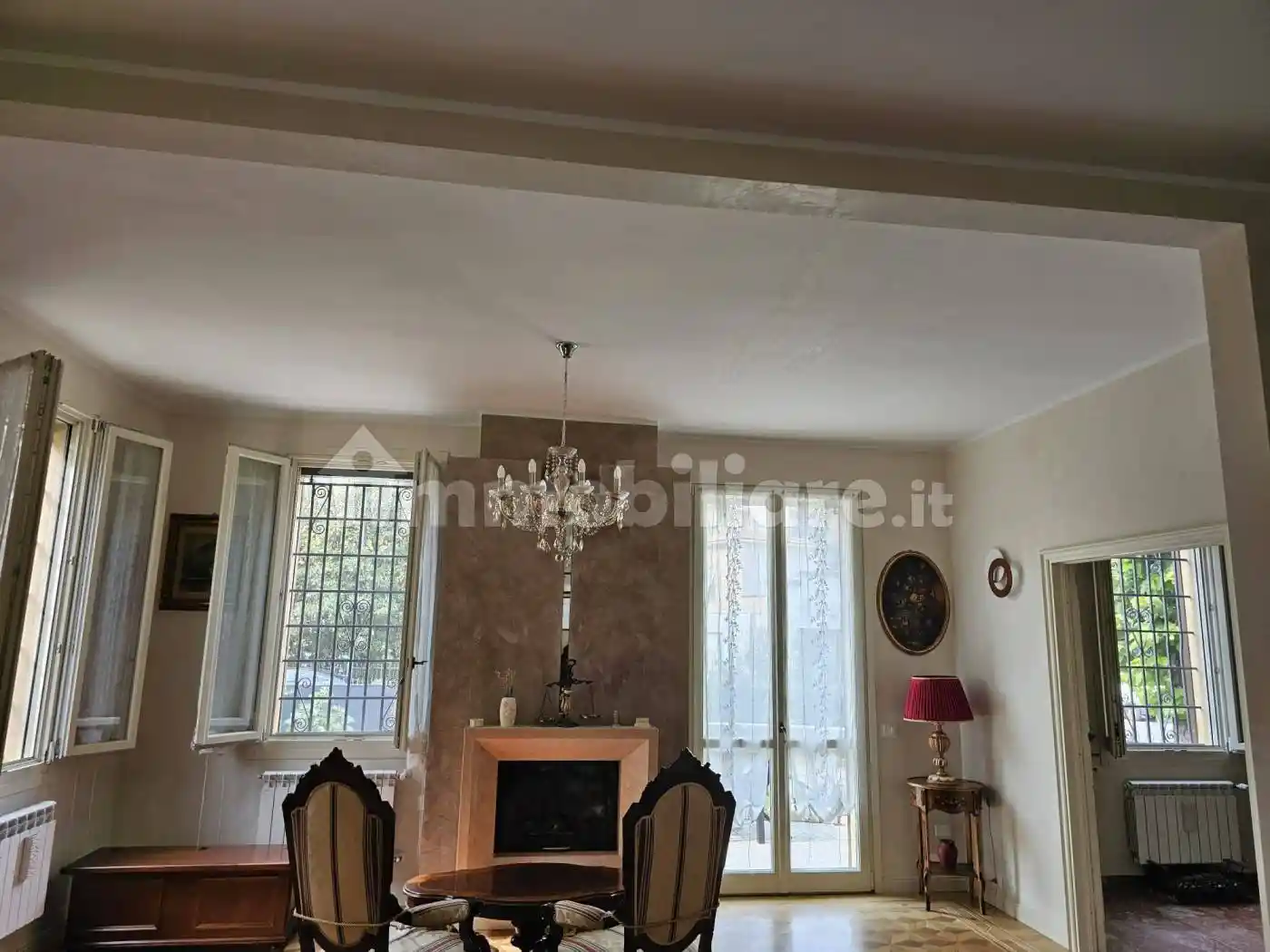 Villa in vendita a Modena