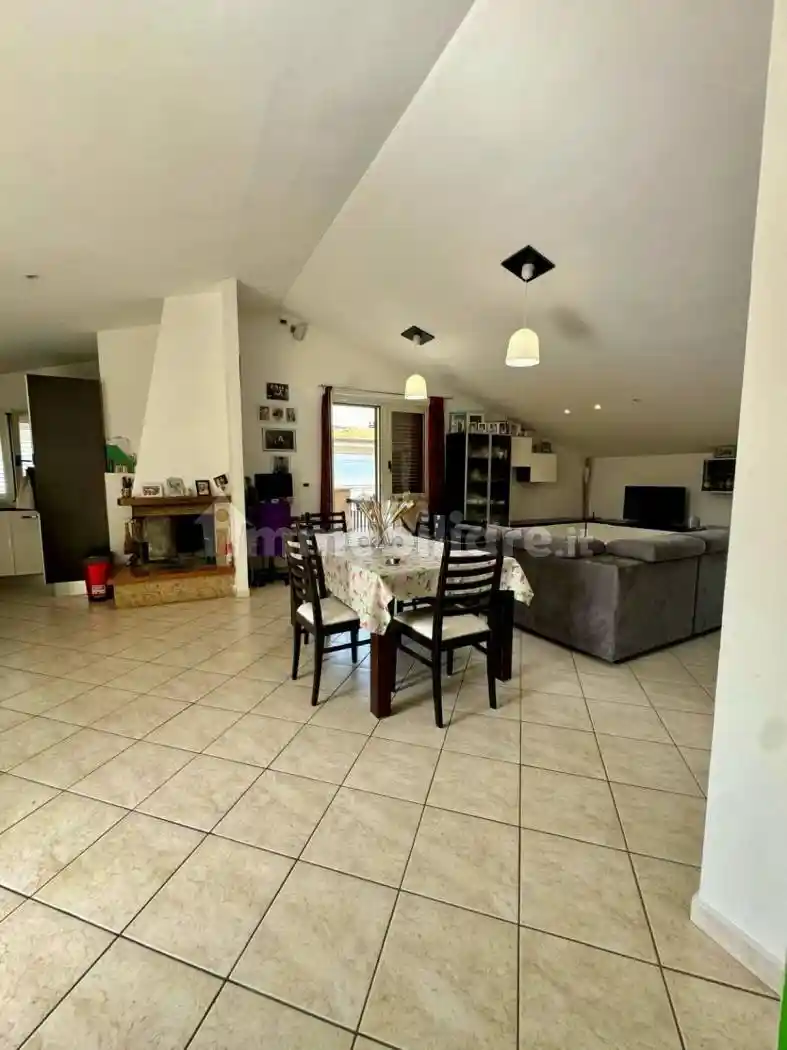 Quadrilocale viale Vittorio Pepe, Stadio - Lungomare Colombo, Pescara - foto 5