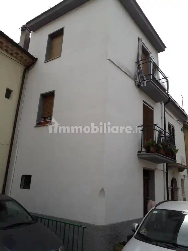 Casa indipendente in vendita a Pennadomo