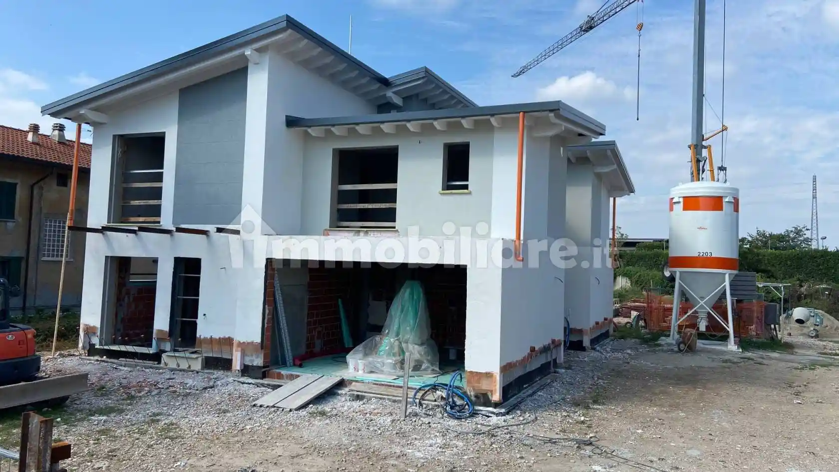 Villa in vendita a Lonate Pozzolo