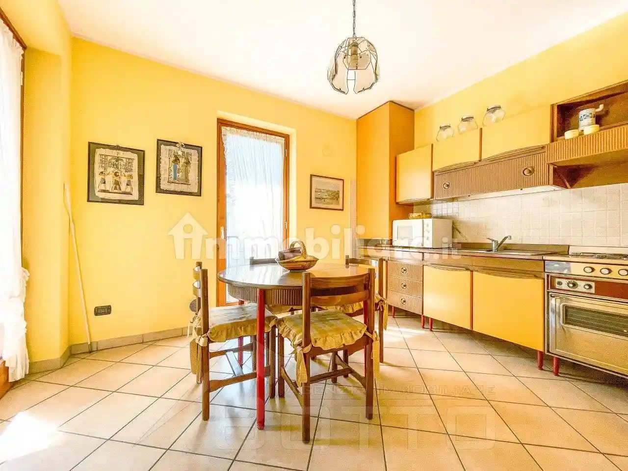 Trilocale via San Carlo n 32, Centro, Suno - foto 3