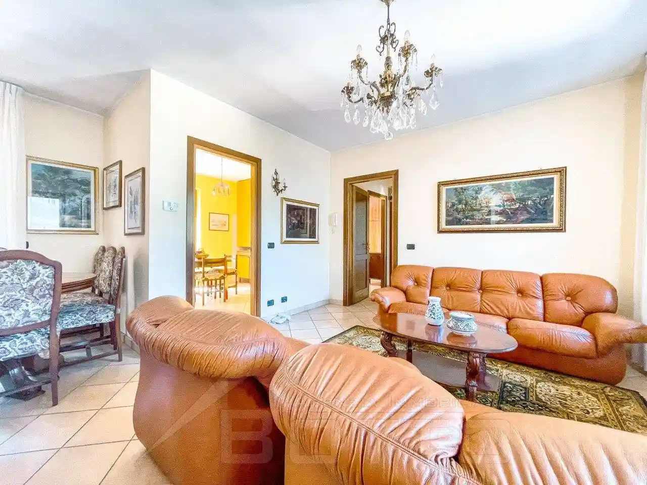 Trilocale via San Carlo n 32, Centro, Suno - foto 4