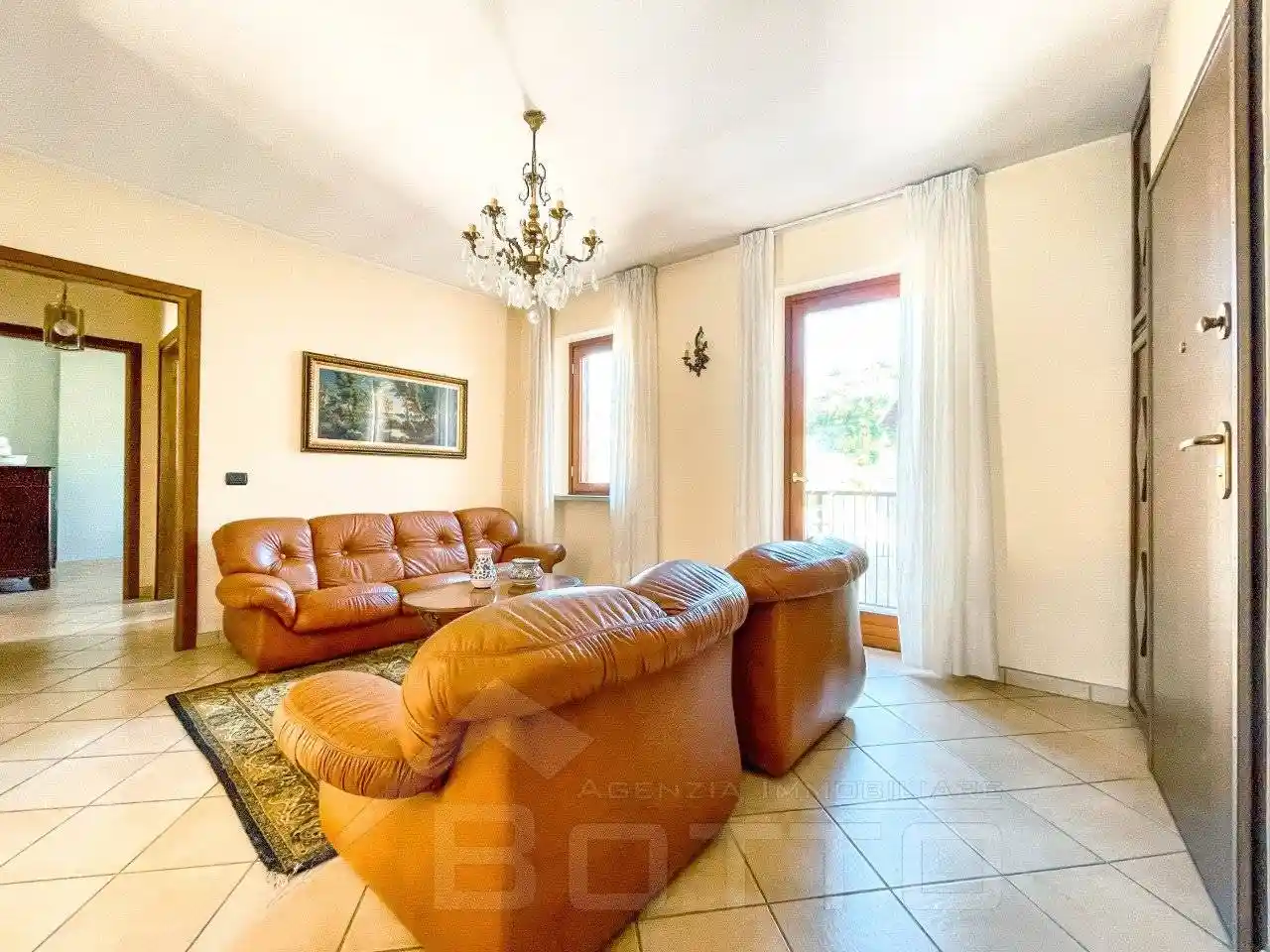 Trilocale via San Carlo n 32, Centro, Suno - foto 5