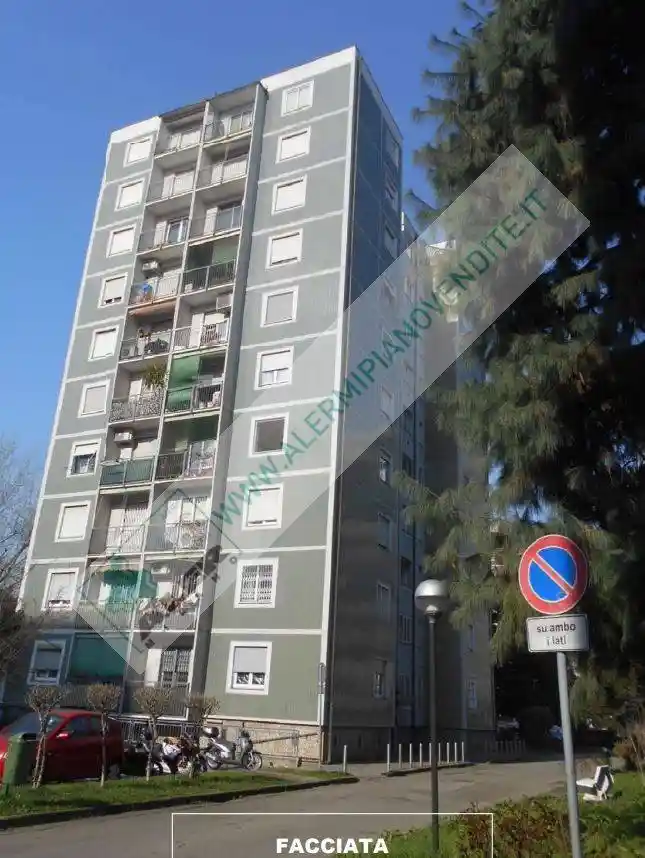 Appartamento all'asta via Alessandro Litta Modignani 109, Milano - foto 2