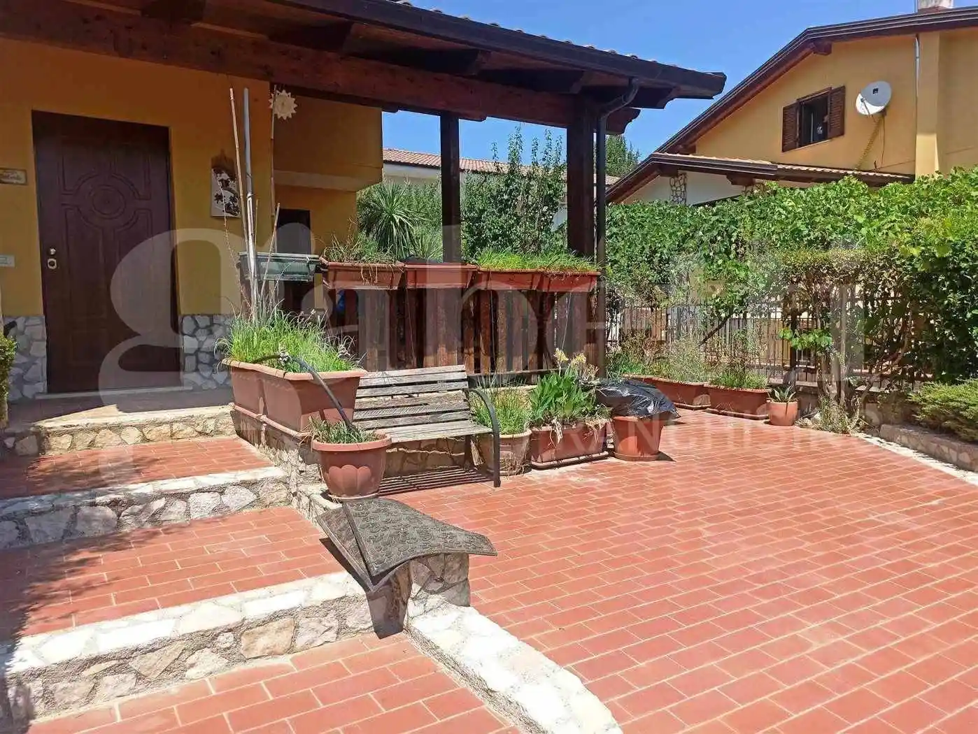 Villa bifamiliare via Acqua Sulfurea, 6, Marano Marchesato - foto 3