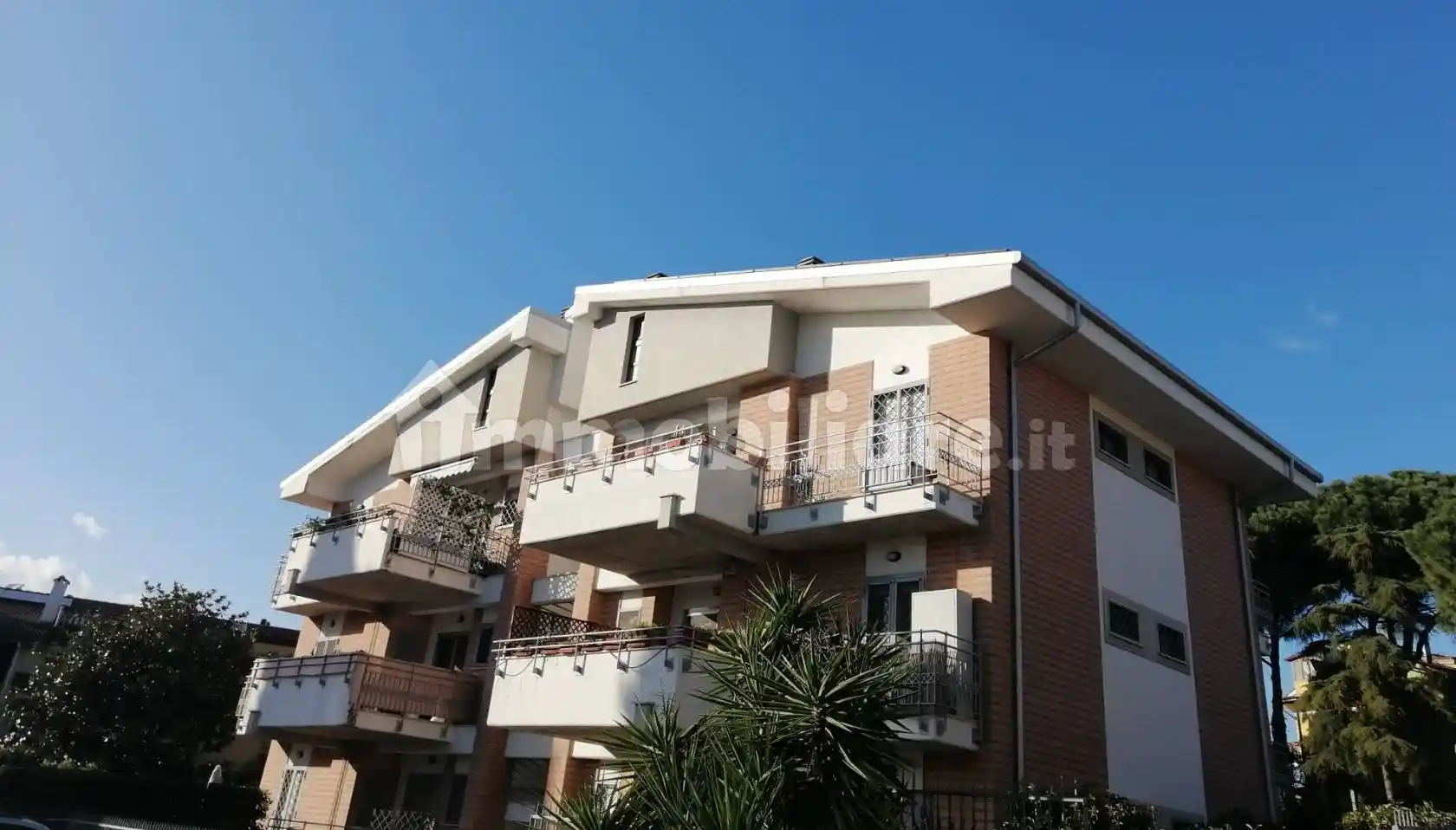 Appartamento in vendita a Guidonia Montecelio