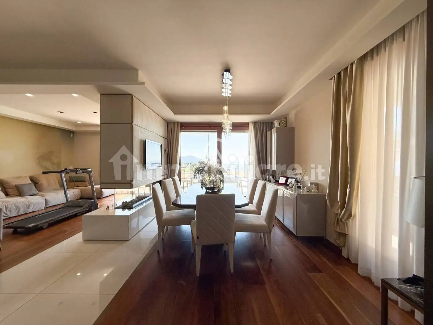 Appartamento in vendita a Salerno