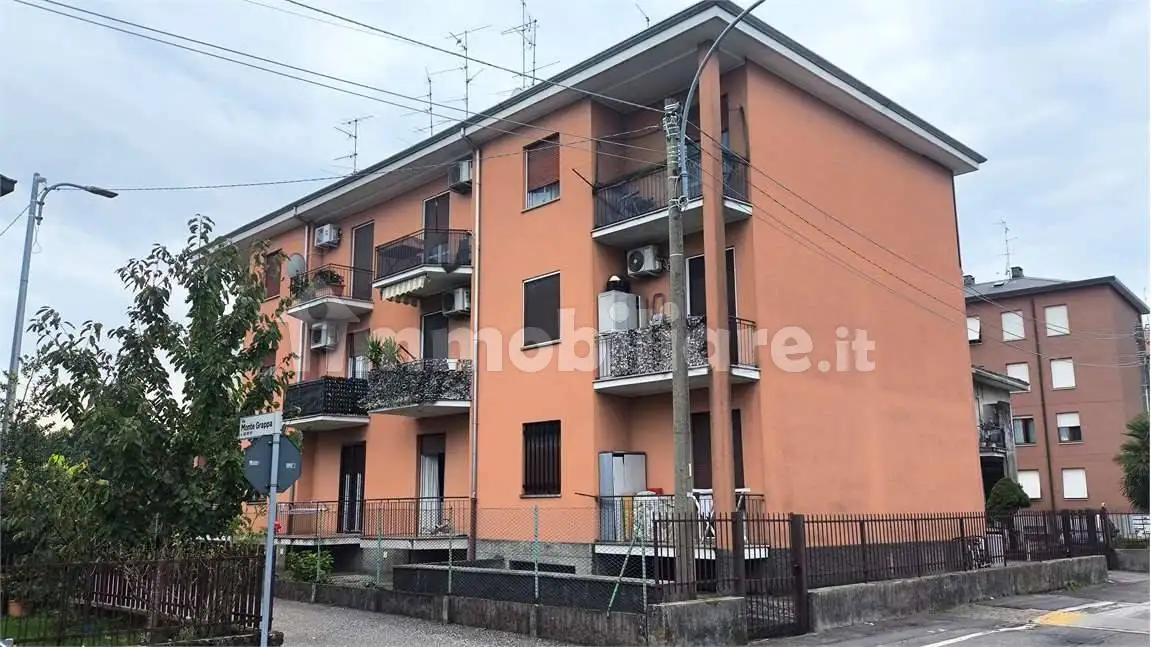 Appartamento in vendita a Lurago Marinone