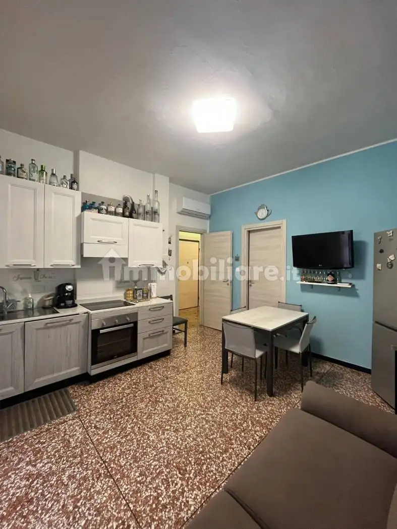 Appartamento in affitto a Albisola Superiore