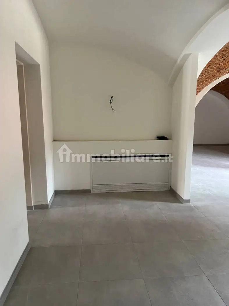 Trilocale via Andrea Ponti 16, Centro, Cornaredo - foto 3