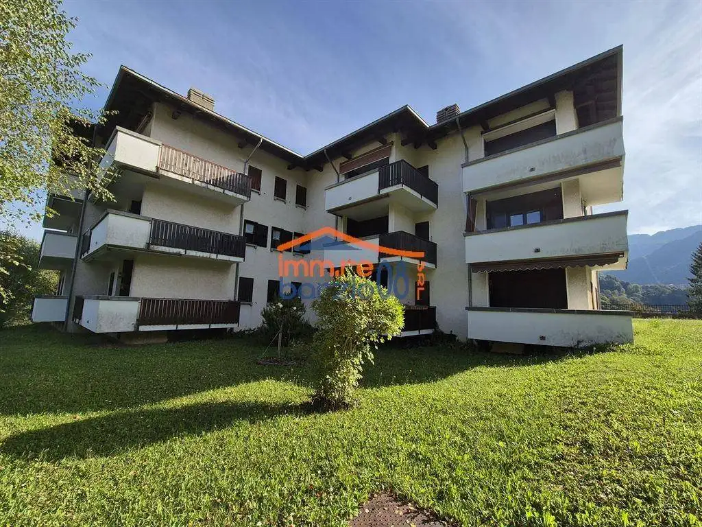 Trilocale buono stato, secondo piano, Maggio, Cremeno - foto 3