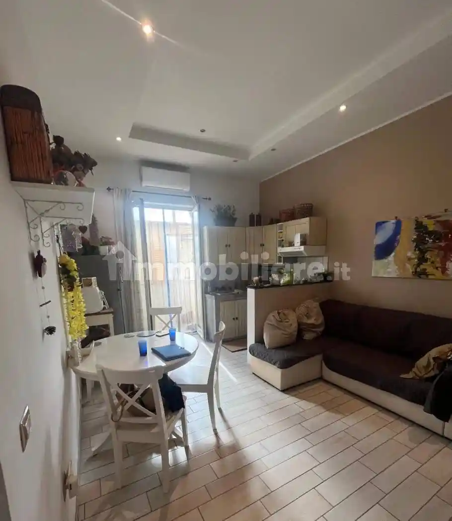 Bilocale via Zara 22, Centro Direzionale, Napoli - foto 2