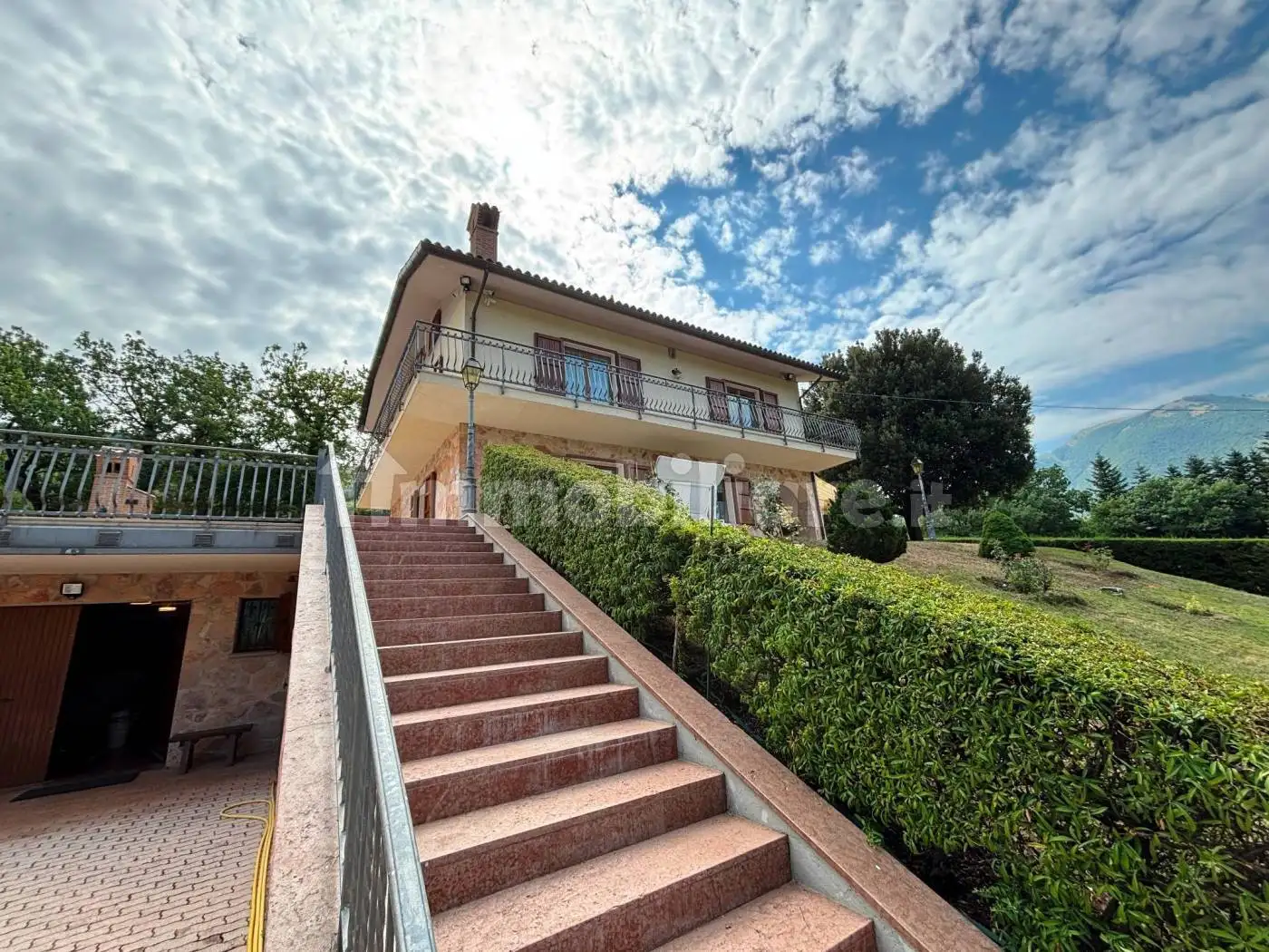 Villa unifamiliare, ottimo stato, 599 m², Fiastra - foto 4