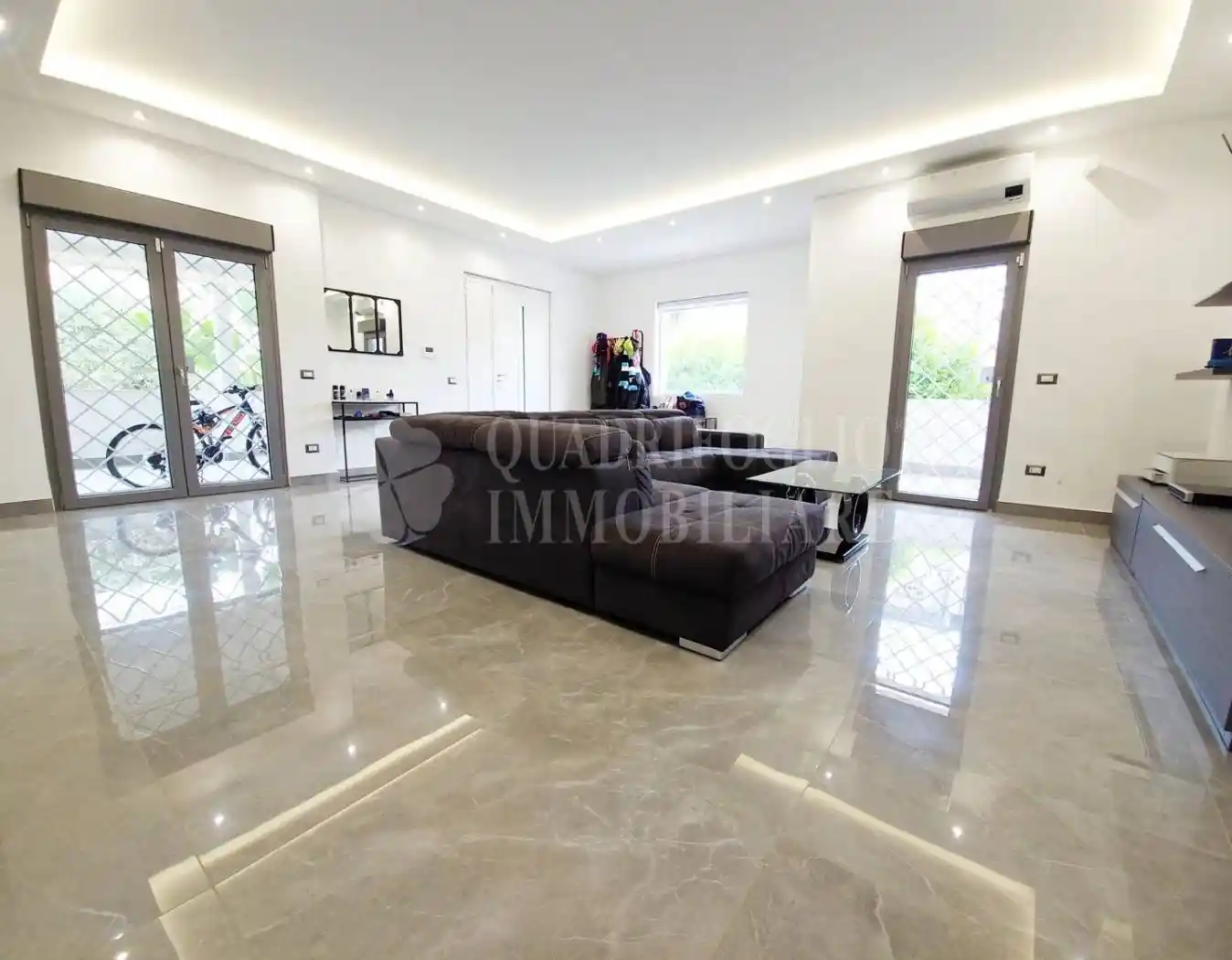 Villa plurifamiliare via Aristonico d'Alessandria 63, Casal Palocco, Roma - foto 2