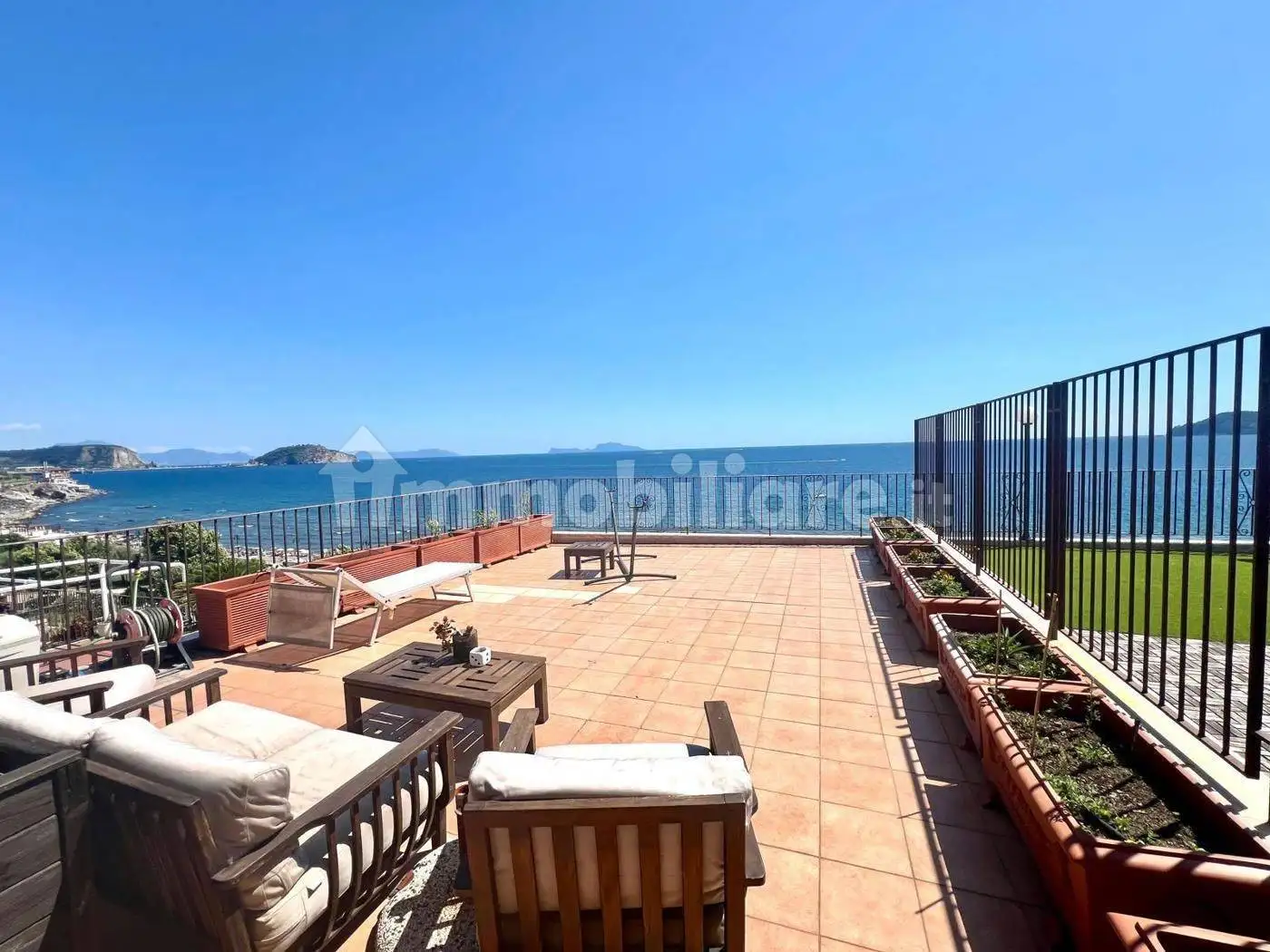 Appartamento in vendita a Pozzuoli