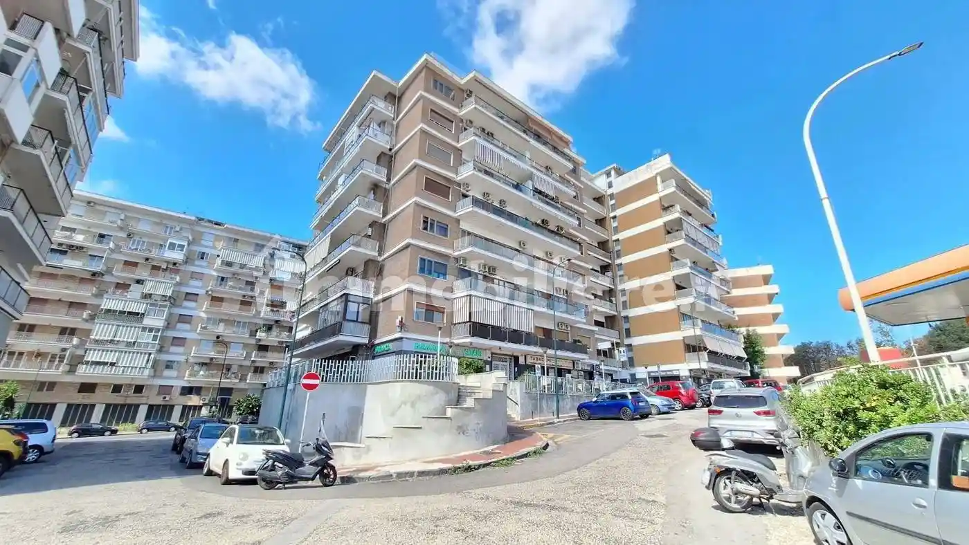 Trilocale via Vicinale Cupa Cintia 44, Fuorigrotta, Napoli - foto 4