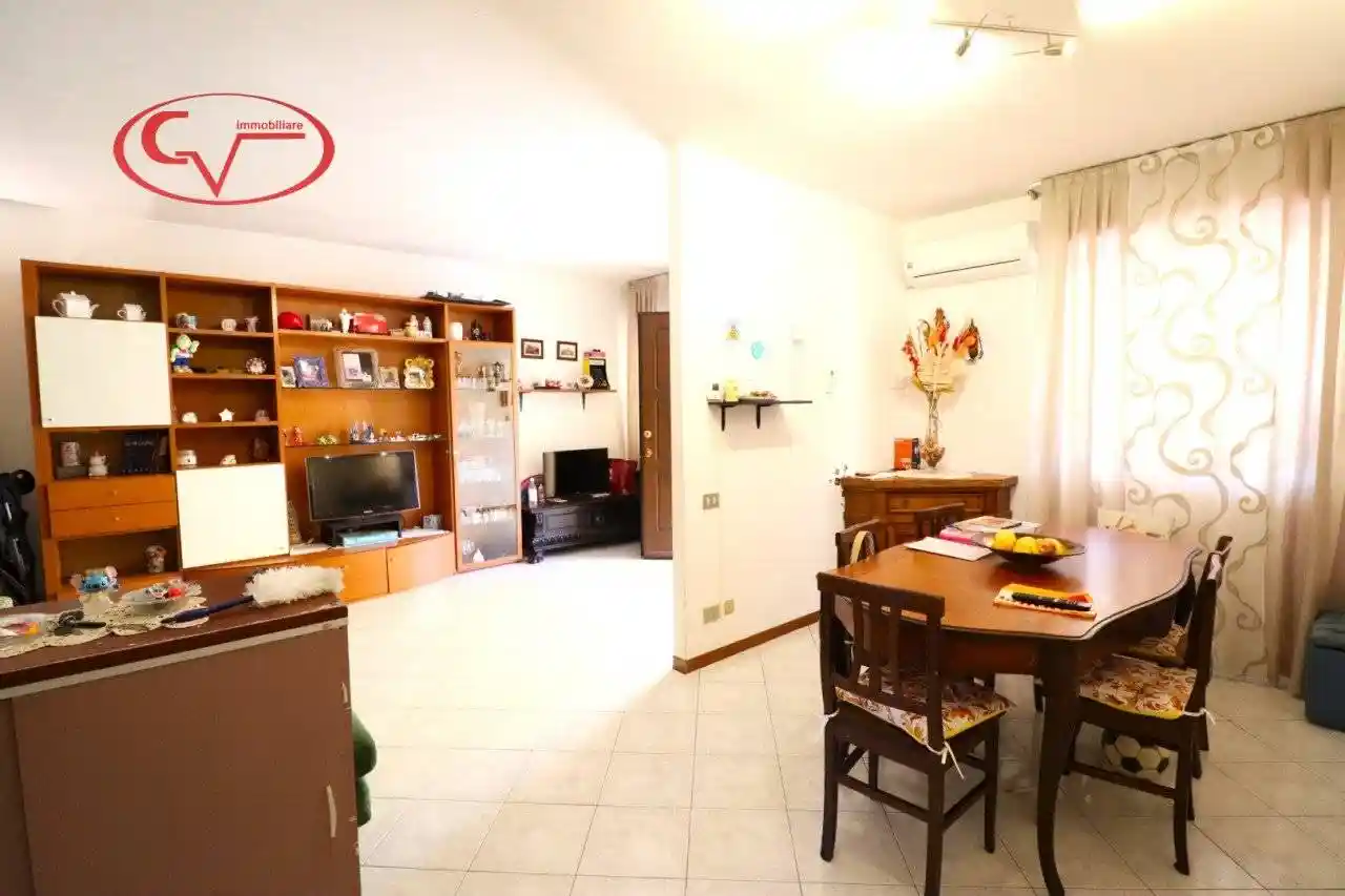 Appartamento in vendita a Laterina Pergine Valdarno