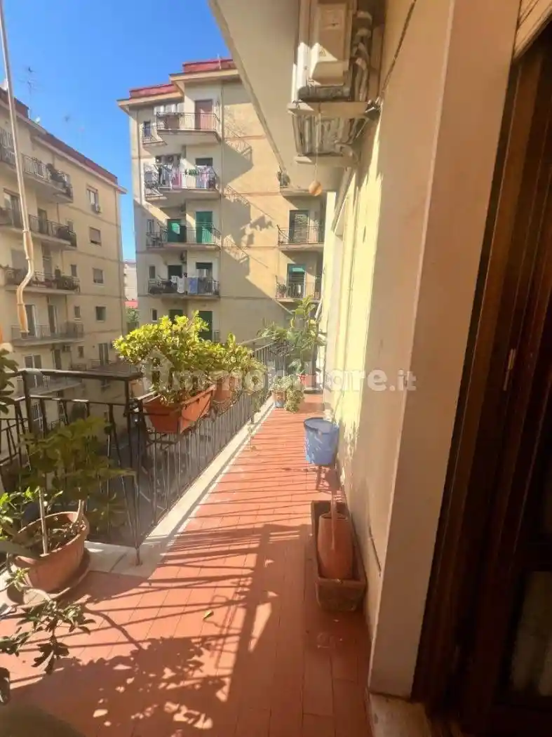 Appartamento in vendita a Napoli