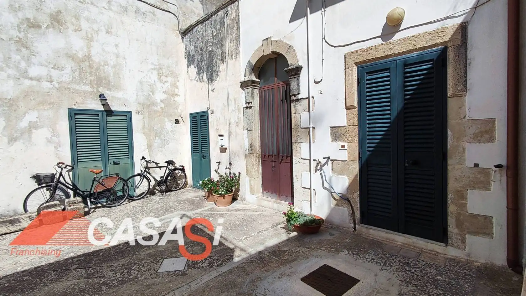 Casa indipendente in vendita a Uggiano la Chiesa