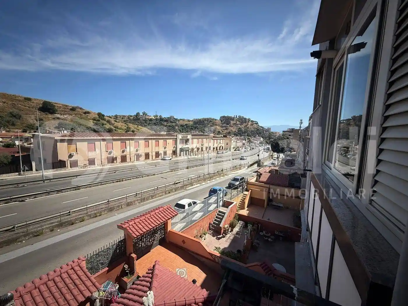 Trilocale via Giovanni Capece Minutolo, 7, Camaro Inferiore, Messina - foto 4