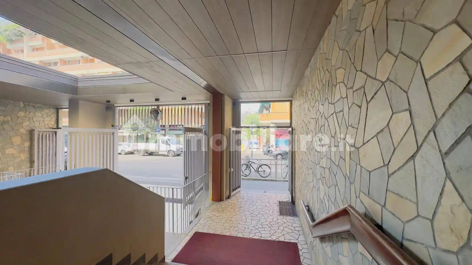 Monolocale via Bergamo 12, Montenero, Milano - foto 2